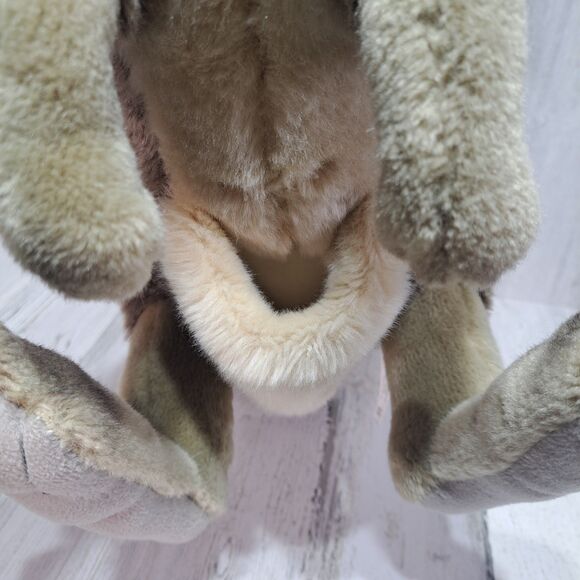 Kangaroo Plush FAO 16" Tall Stuffed Animal Toys R Us Outback Safari No Baby Joey - Picture 12 of 16